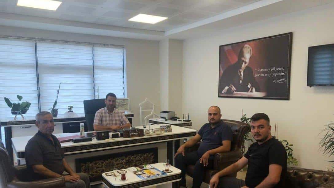Payas 93 Numaralı Şehir İçi Kooperatifi Başkanı Ali Yalçın ve Yönetim Ekibinin Müdürlüğümüze Ziyareti